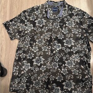 Tommy Bahama Black and Gray Floral Men's Shirt